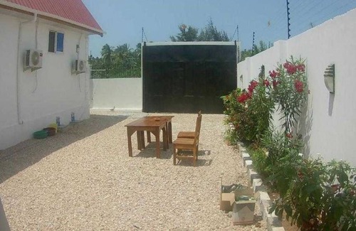 Jambiani House | 5 minutes to the beach! Family-sized house with a swimming pool.