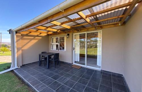 Baardskeerdersbos Bed & Breakfast | 5 on Church Self Catering