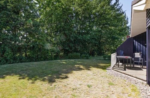 Lensterstrand House | 5 person holiday home in GROEMITZ