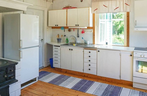 Kungshamn House | 5 person holiday home in KUNGSHAMN