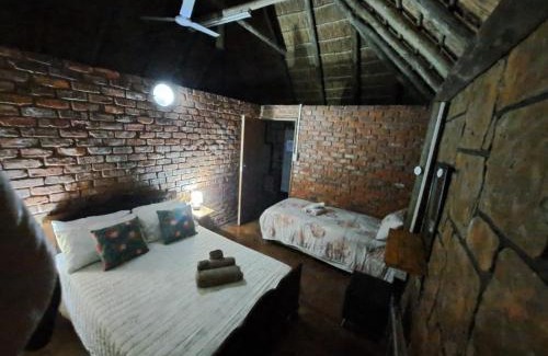 Madibeng Apartment | 5 Sleeper Bushcamp Chalet Hartbeespoort