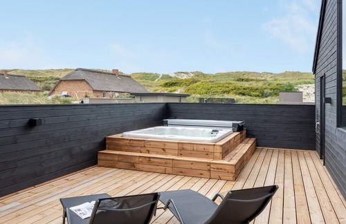 Houvig Strand House | 5 star holiday home in Ringkøbing