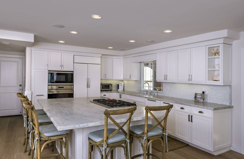 South Oceanside House | 5-Star Luxury Single Family Home On Beach