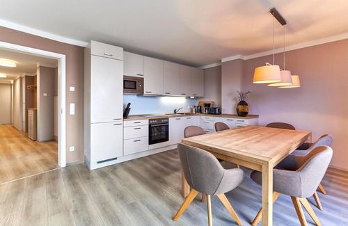 Muritz Apartment | 5 - star vacation apartment deceleration in the harbor residence Waren
