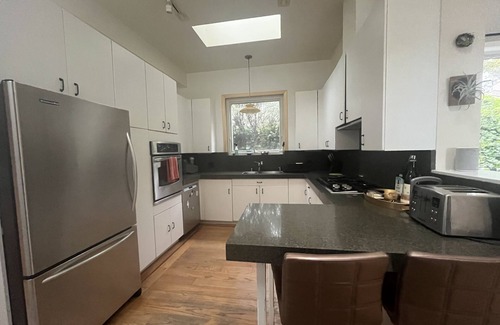 Tamalpais-Homestead Valley House | 5 star views from every room, close to everything, family friendly