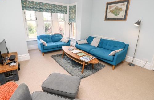 Bembridge Apartment | 5 The Nab House