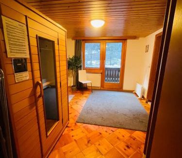 St. Niklaus Apartment | 5 Zimmer-Wohnung mit Garage und Sauna