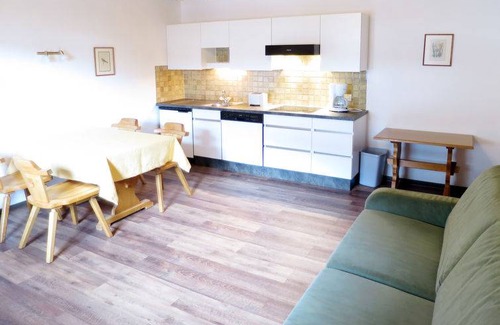 Sankt Anton am Arlberg Apartment | 50 m² Apartment ∙ 1 bedroom ∙ 4 guests
