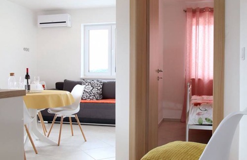 Rogoznica Apartment | 50 m² Apartment ∙ 2 bedrooms ∙ 5 guests