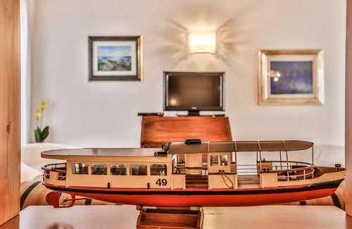 Castello Apartment | 50 m² Apartment ∙ 1 bedroom ∙ 2 guests