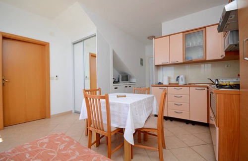 Drasnice Apartment | 50 m² Apartment ∙ 1 bedroom ∙ 5 guests