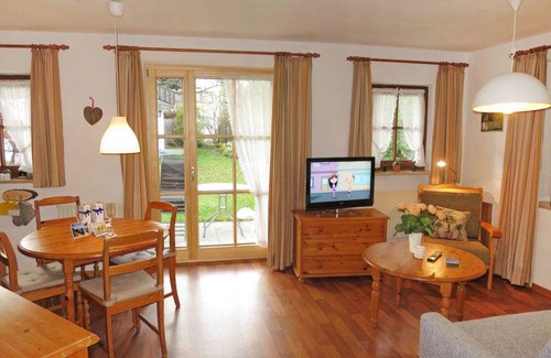 Ruhpolding Apartment | 50 m² Apartment ∙ 1 bedroom ∙ 4 guests