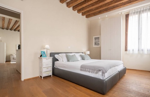 Cannaregio Apartment | 50 m² Apartment ∙ 2 bedrooms ∙ 6 guests