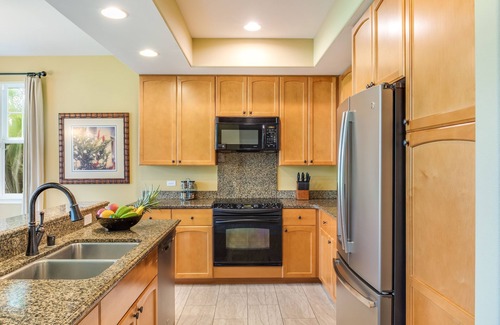 Waikoloa House | 50% off Oct! Book Jan-Mar 10% off. Quiet, redone end unit. Great views. 90 golf!