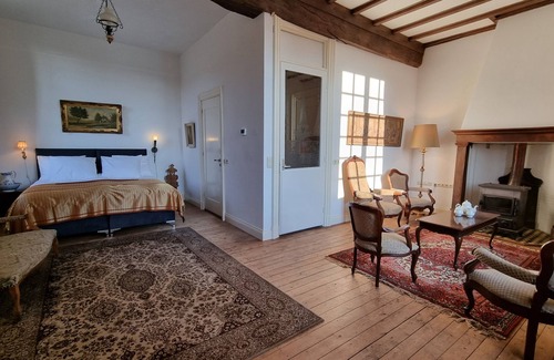 Schinnen Bed & Breakfast | 50 people group package, all of Castle Terborgh private for you!