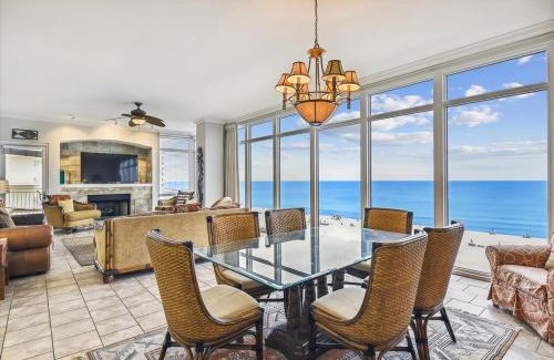 Thomas Drive Apartment | 501 Sterling Beach
