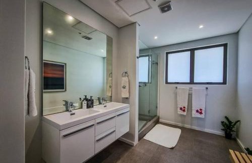 Hillhead Apartment | 504 PEBBLE BEACH