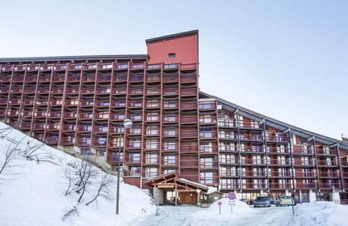 Arc-2000 Apartment | 50m from ski slopes, 10th floor, balcony, tv, 28m², Les Arcs