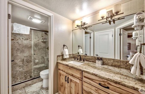 South Lake Tahoe House | 513 Pine Grove