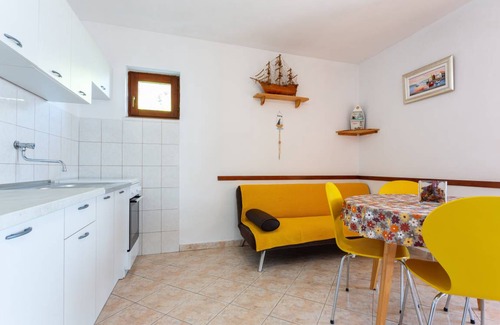 Gdinj House | 52 m² House ∙ 3 bedrooms ∙ 7 guests