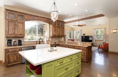 Callender House | 535 Stanton in Arroyo Grande