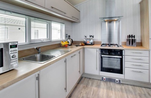 Rhyd-y-clafdy Ski Chalet | 54 Gimblet Rock in the beautiful Pwllheli
