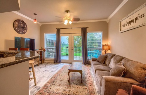 New Braunfels Condo | 54 m² Condo ∙ 1 bedroom ∙ 4 guests