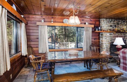 North Wawona Ski Chalet | 55 Deer Creek