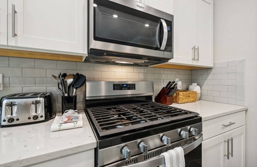 St. Augustine House | 55+ Neighborhood Retreat, Snow Bird vacay, Amenities Galore, World Golf Village