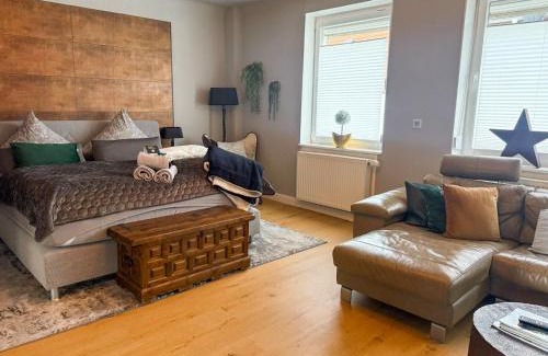 Geisenkopf Apartment | 55 qm Apartment mit Whirlpool Saarbrücker Uni Nähe