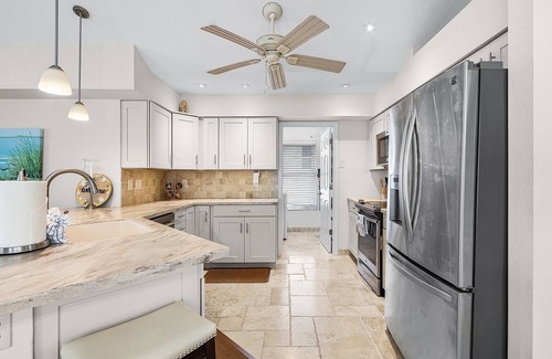 Mid Island House | 5550 Palmetto Paradise: 3BR w/ Gulf Views, Heated Pool