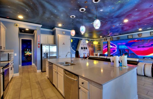 Kissimmee House | 56 Bedrooms, 4 Bowling Mansions SIDE BY SIDE, sleep 156