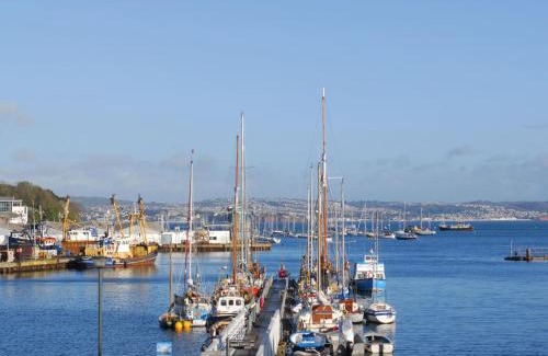 Brixham Apartment | 56 Moorings Reach