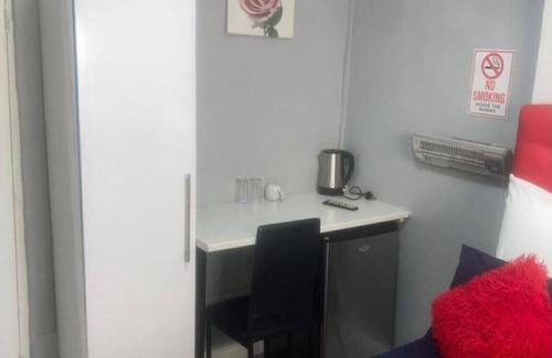 Parow Apartment | 57 On Wynne- FAMILY UNIT 2