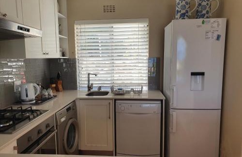 Westcliff Apartment | 57 Whale Rock Estate