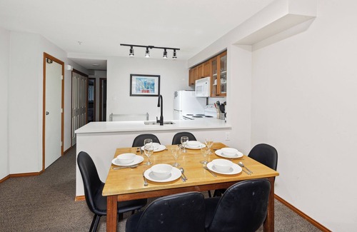 Village North House | 59 Glaciers Reach this 2br home has a hot tub & pool in Whistler Village