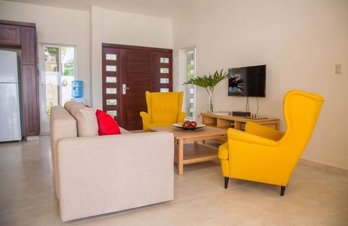 La Mulata Villa | 5BD/5BTH Kids-friendly villa, private pool, waterpark/golf, BBQ/Wi-Fi/cable TV