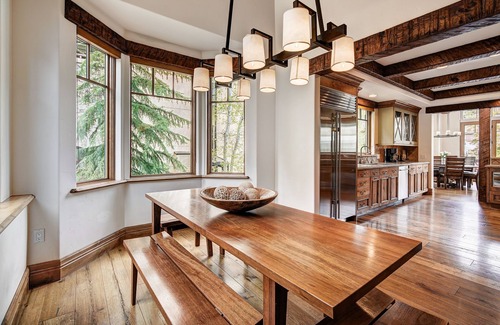 Gore Creek Place House | 5BR Alpine Luxury Home with Private Hot Tub by RedAwning - Save 20% on 7+ Nights!