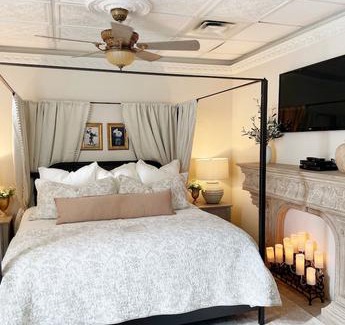 American Fork Bed & Breakfast | 5th East Hall - Bed & Breakfast