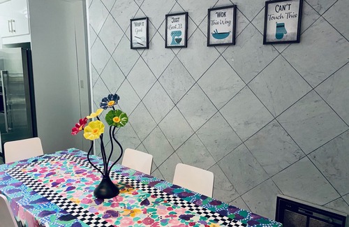 Ocean Beach House | 5th from the beach, dog friendly, sleeps 10, outdoor shower a/c utils included!