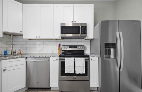 St. Charles Historic District House | 5th Street #1 · Historic 5th Street House - Fully Rehabbed # 1