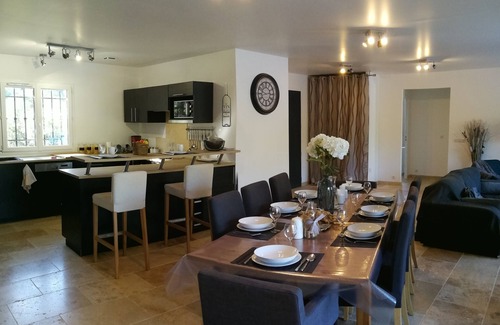 Sotta House | 6-8 person villa with heated pool in a quiet location