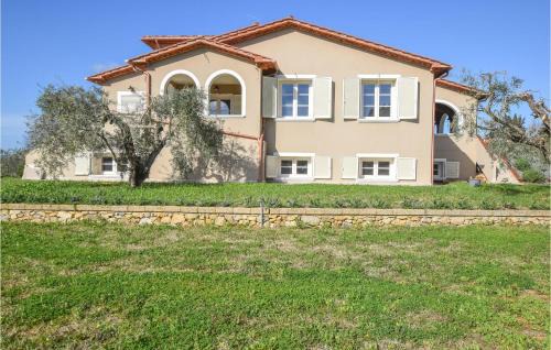 Bibbona House | 6 Bedroom Beautiful Home In Bibbona