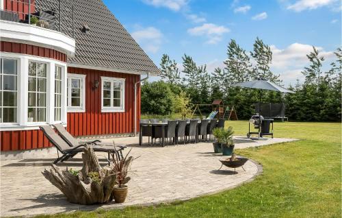 Billund Municipality House | 6 Bedroom Cozy Home In Grindsted
