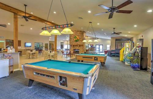 Branson Apartment | 6 Mi to Branson Strip! Dog-Friendly Golf Condo