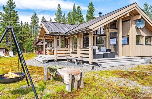 Nord-Aurdal House | 6 person holiday home in Tisleidalen-By Traum