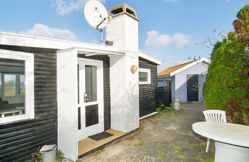 Smidstrup Strand House | 6 Person Holiday Home in Gilleleje-by Traum