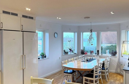 Adelso House | 6 person holiday home in ADELSÖ-By Traum