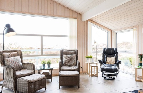 Henne Strand House | 6 person holiday home in Henne