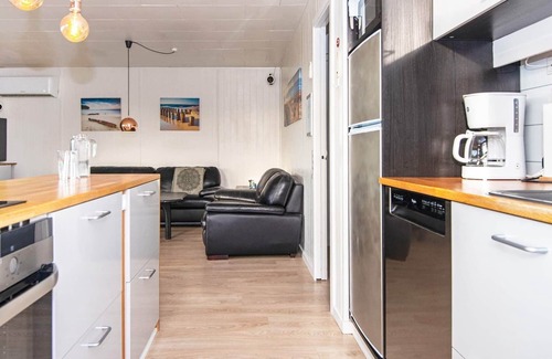 Trans House | 6 person holiday home in Lemvig